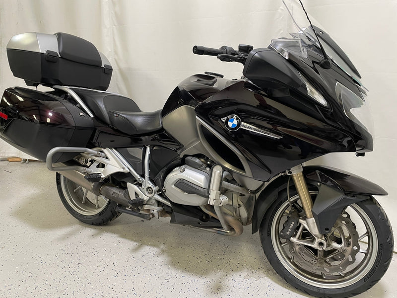 2014 BMW R1200RT w/ Stage 2 Audio Upgrade - Motorrad Audio